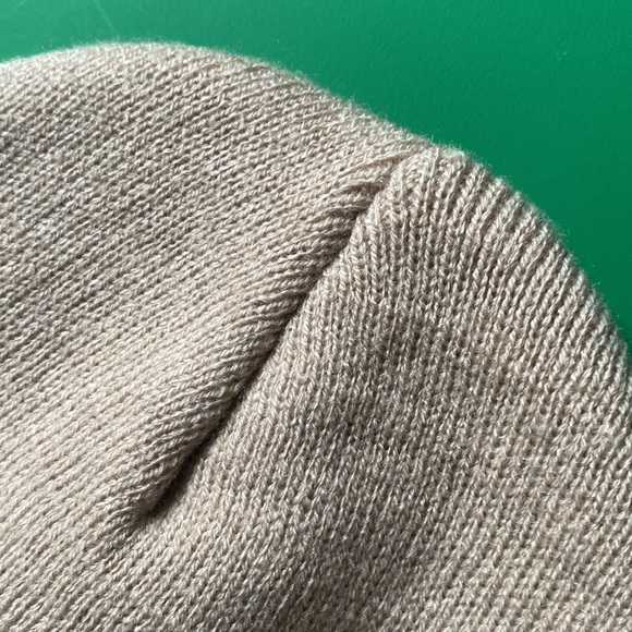 Tan beanie - Picture 6 of 14